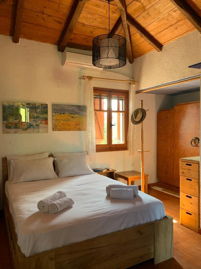 ליגוריו Mavilia Traditional Guesthouse מראה חיצוני תמונה