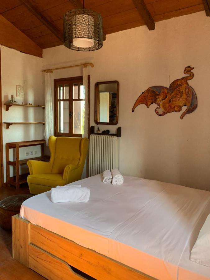 ליגוריו Mavilia Traditional Guesthouse מראה חיצוני תמונה