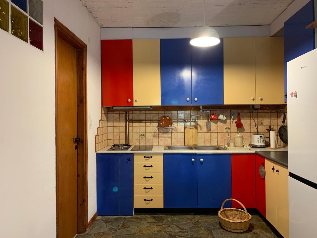 ליגוריו Mavilia Traditional Guesthouse מראה חיצוני תמונה